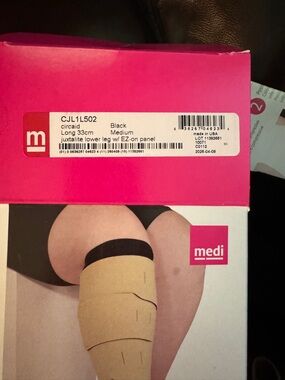 Medi CircAid Juxtalite HD Lower Leg System 20-50 mmHg medium - Long 33cm -Black